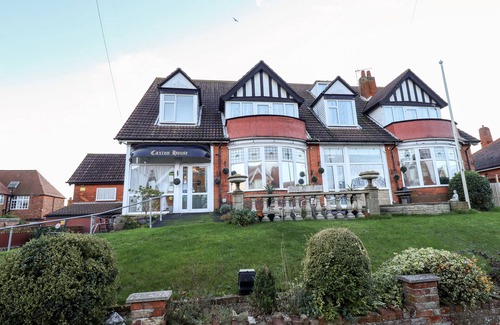 Skegness Cottage | Caxton House