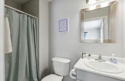 Westover Apartment | Cb 3504-103 Fayetteville Oasis I Modern, Comfy