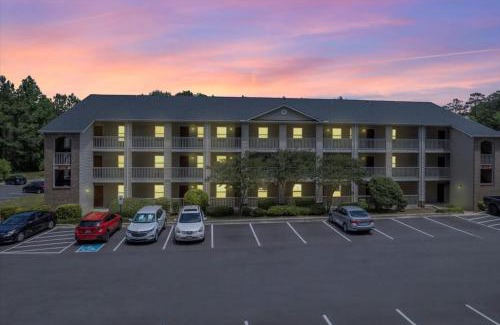 Westover Apartment | Cb 965-201 Modern Fayetteville Charm