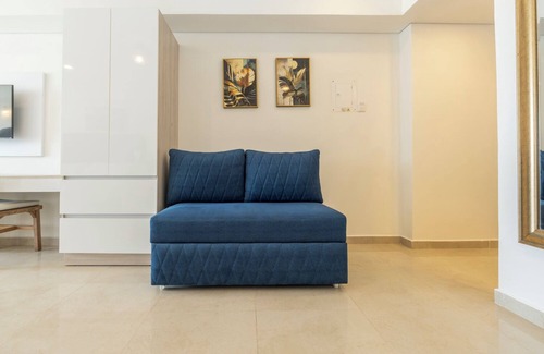 Urbanizacion Eliana Apartment | CB LUXURY APARTASUIT -SEA VIEW -BEAUTIFUL SWIMMING POOL -NEAR THE AIRPORT -PARK.