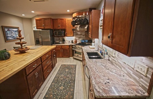 Sunset House | Cedar Creek Oasis in Sunset, SC