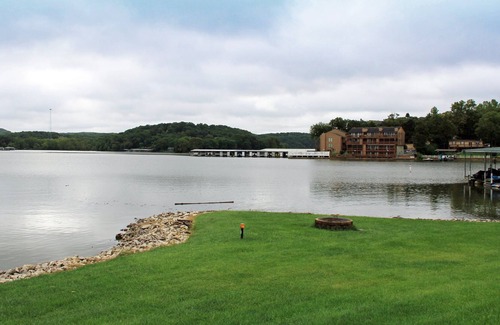 Camdenton Condo | Cedar Glen 2 bedroom