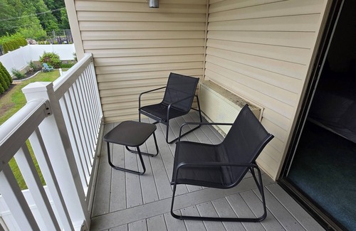 Weirs Beach Apartment | Cedar Lodge Condo Balcony and Full Kitchen