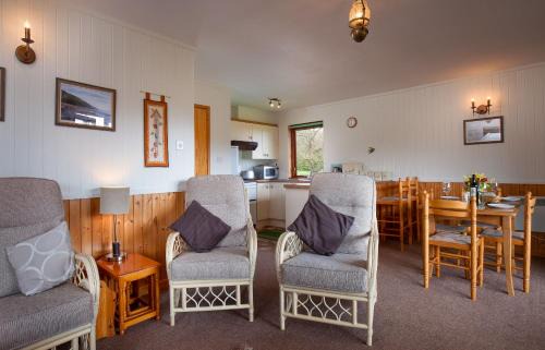 Minehead House | Cedar Lodge