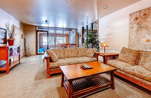 Frisco Apartment | Cedar Lodge Studio