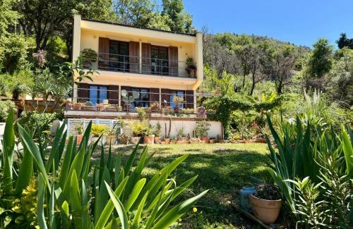 Cefalu House | Cefalù Forest Hideout