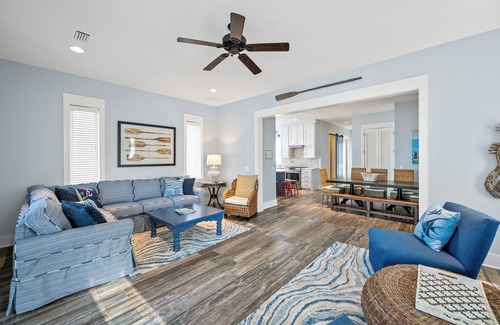 Sunnyside House | CELEBRATION BEACH HOUSE-29 PACES TO BEACH WALKOVER-CARILLON BEACH-8 BEACH CHAIRS