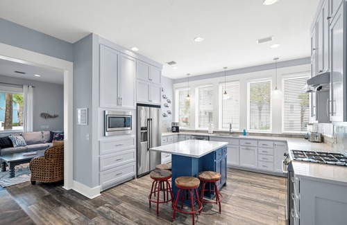 Sunnyside House | CELEBRATION BEACH HOUSE-29 PACES TO BEACH WALKOVER-CARILLON BEACH-8 BEACH CHAIRS
