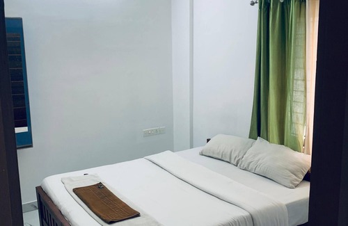 Kakkanad Hotel | Celestia residency