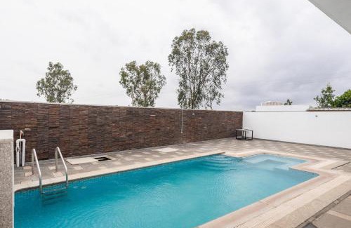 Doddaballapur Villa | Celestial Sapphire Villa Pvt Pool Veg food 4BHK