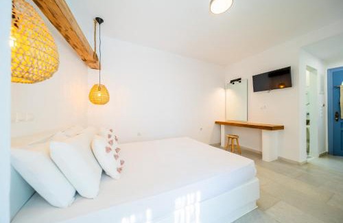 Agios Prokopios Apartment | Celini Retreat