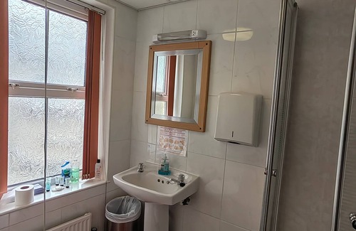 Aberystwyth House | Celtic Bay Guest House