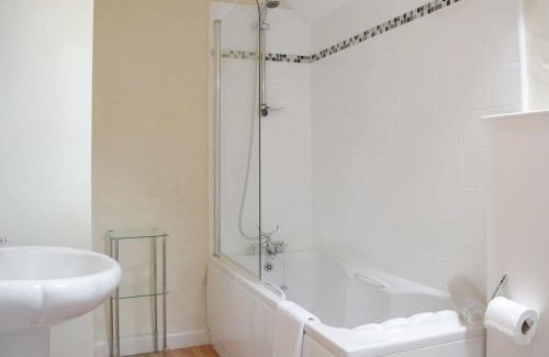Lydstep Resort | Celtic Haven