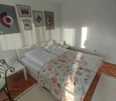 Gornji Milanovac Apartment | Centar apartman - gradski trg