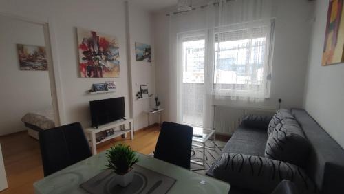Banja Luka Apartment | Centar Banja Luka Apartman MIKI