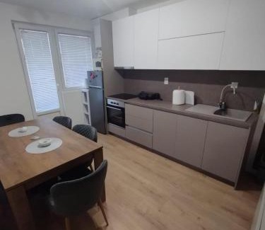 Mladenovac Apartment | Centar Partenon