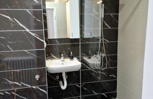Vracar Apartment | CENTAR