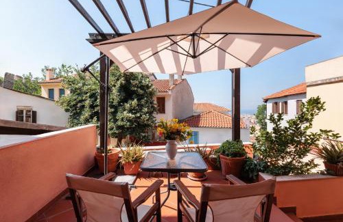 Ano Poli Apartment | Centaurus Apartment in Old Town with a big Terrace !