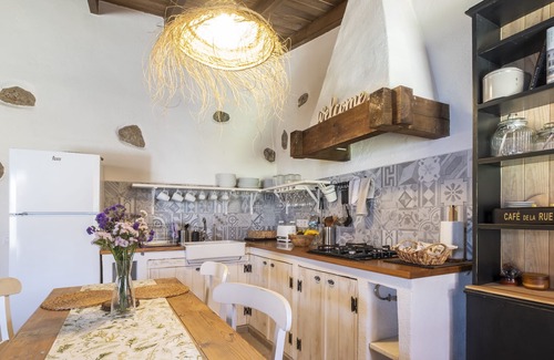 La Orotava House | Centennial Pine 8 Wifi & BBQ