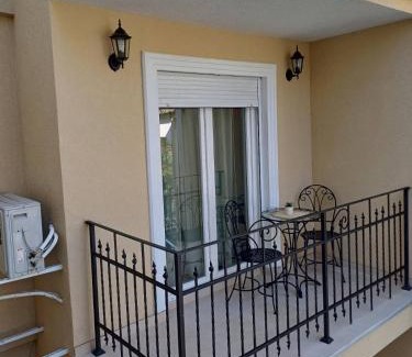 City Center Bed & Breakfast | Center Deluxe Garni Hotel