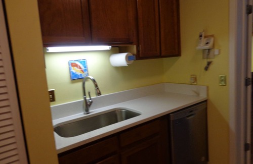 Saint Helena Island House | Center Island Location - Across the Street from the Beach! MAY SPECIALS!