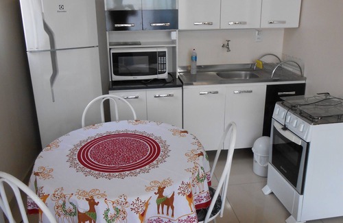 Centro Historico Apartment | Center, near Santa Casa and UFRGS. With split, internet, elevator, Port 24h