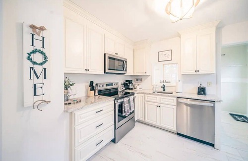 Apex House | Center Street Retreat - One Block from Downtown Apex