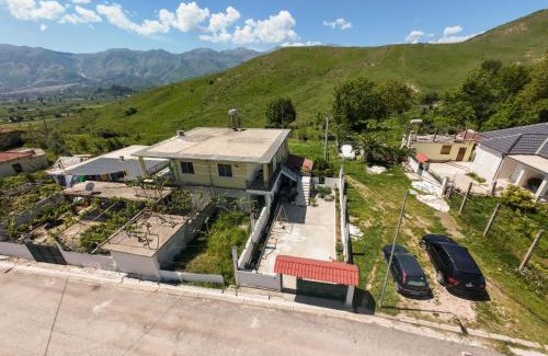 Gjirokaster House | Center Village Villa