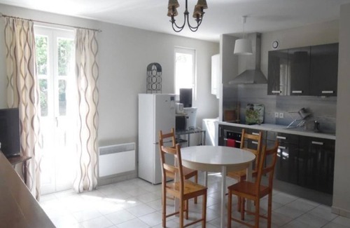 Amelie-les-Bains-Palalda Apartment | Central F3 Apartment with Balcony/Terrace, Sleeps 4, Close to Amenities, Elevator Access