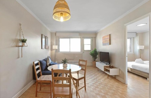 Downtown Montreal Apartment | Central 1bedroom apartment