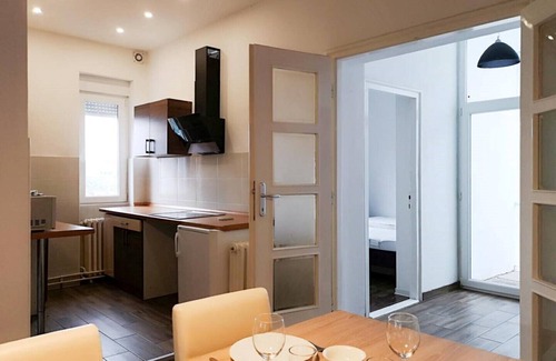 Novi Sad Apartment | Central 2 Bedroom Apartment 84 sq m with Private Parking