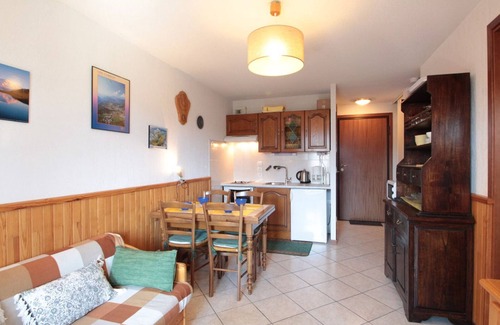 Les Carroz-d'Araches Apartment | Central 2-room apartment with parking near slopes for 4 people
