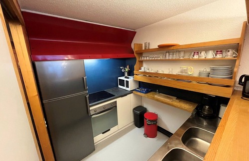 Arc-1600 Apartment | Central 3-Room Apartment for 7, South Balcony, Near Slopes & Shops, Arc 1600