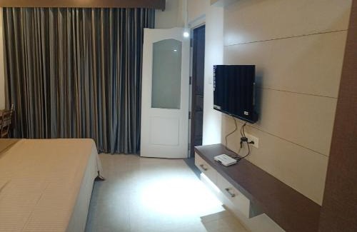 Vandiperiyar Cabin | Central Abode Family Rooms