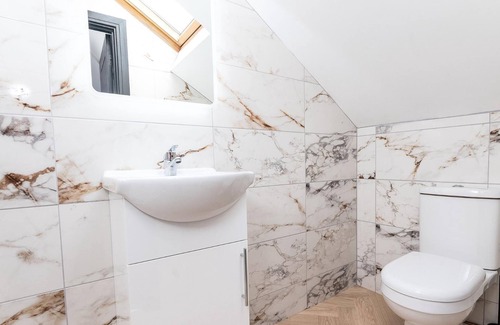 Derby Apartment | Central and Warm Studio Apartment | Free Parking