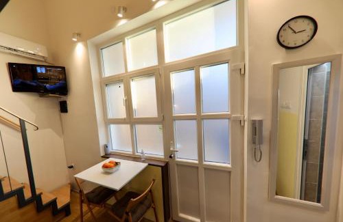 Zeleni Venac Apartment | Central Ant Apartment