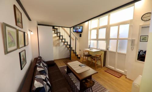 Zeleni Venac Apartment | Central Ant Apartment