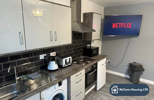 Edgbaston Apartment | Central Apartment | Broadway Plaza