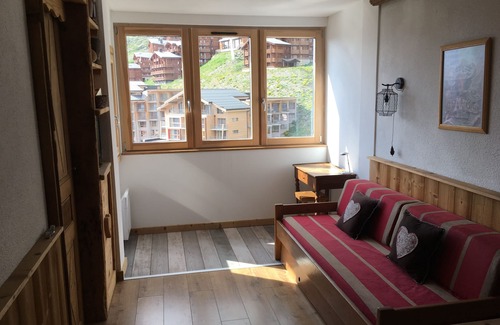 Val-Thorens Apartment | Central apartment for 4, at the foot of the slopes, opposite Espace Caron