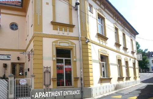 Veszprem Apartment | Central Apartment