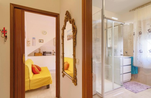 Sant'Antioco Apartment | Central Apartment “Santantioco” near the Beach with Wi-Fi, A/C, Balcony