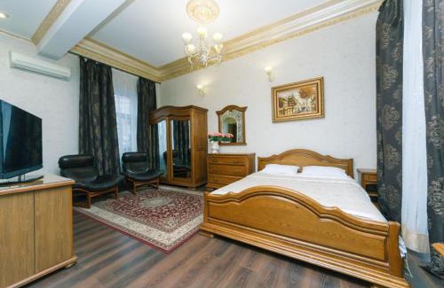 Shevchenkivs'kyi District Apartment | Central Apartments