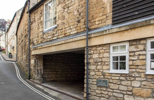 Bradford-on-Avon House | Central, beautiful home - with parking