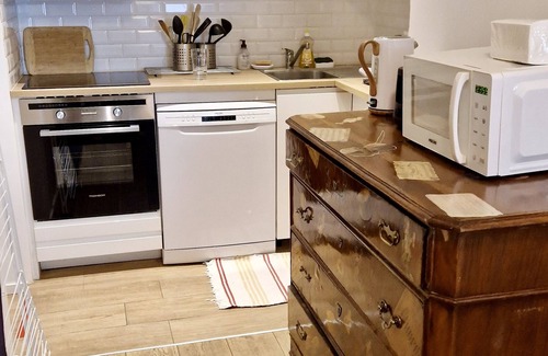 9th Arrondissement Apartment | Central charming Apt South butte Montmartre up to 7 people