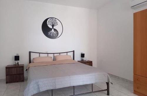 Mires Apartment | Central Cozy Studio