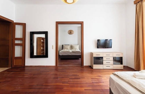 Erzsebetvaros Apartment | Central Designer Apartment