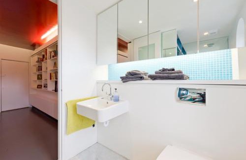 City Centre Dublin Apartment | Central Designer Apartment with river views
