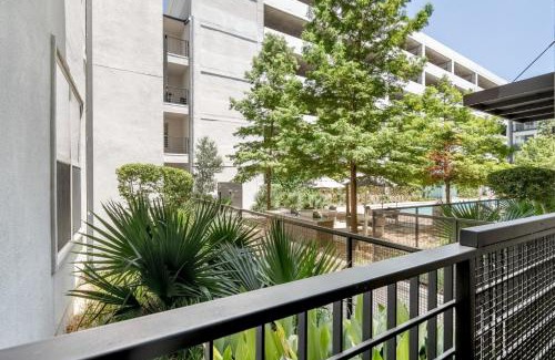 North Burnet Apartment | Central Domain 2br w pool wd gym ATX-204