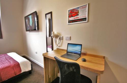 Gloucester Hotel | Central Hotel Gloucester by RoomsBooked