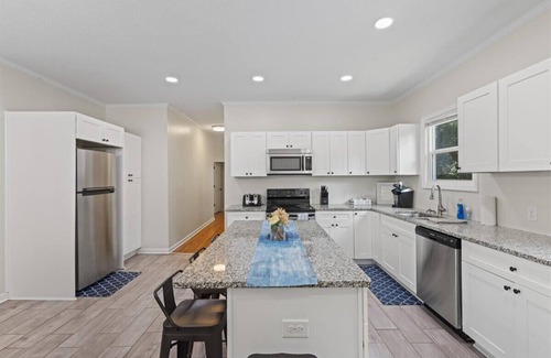 Harrisburg House | Central in Augusta|Quiet|Firepit|Pet Friendly